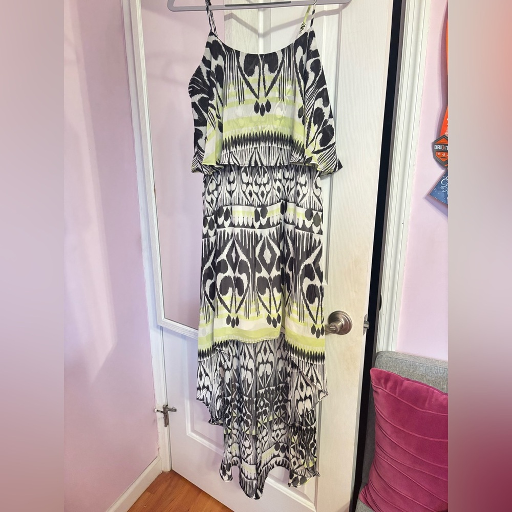 Bisou Bisou Black and White Tribal Hi-Low Sundress- Sz 8